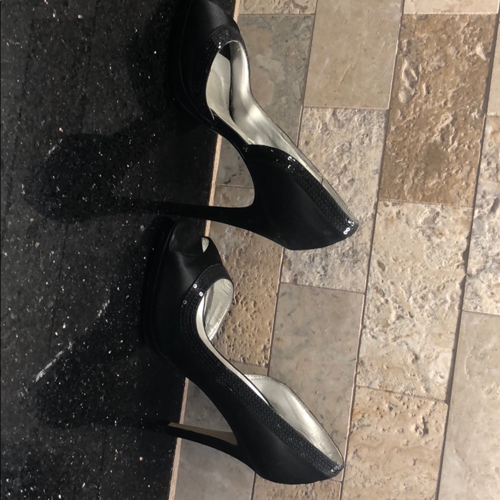 Black heels